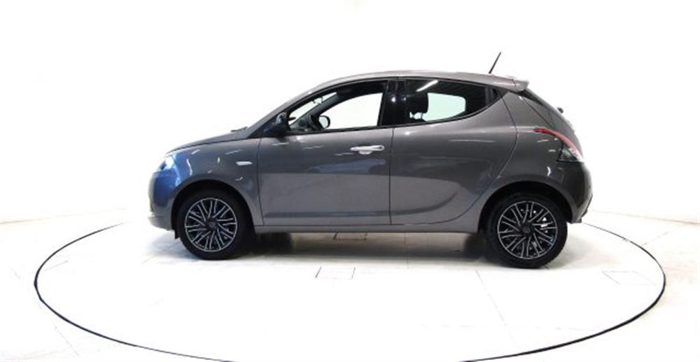 Ypsilon Ypsilon 1.0 FireFly Hybrid 5