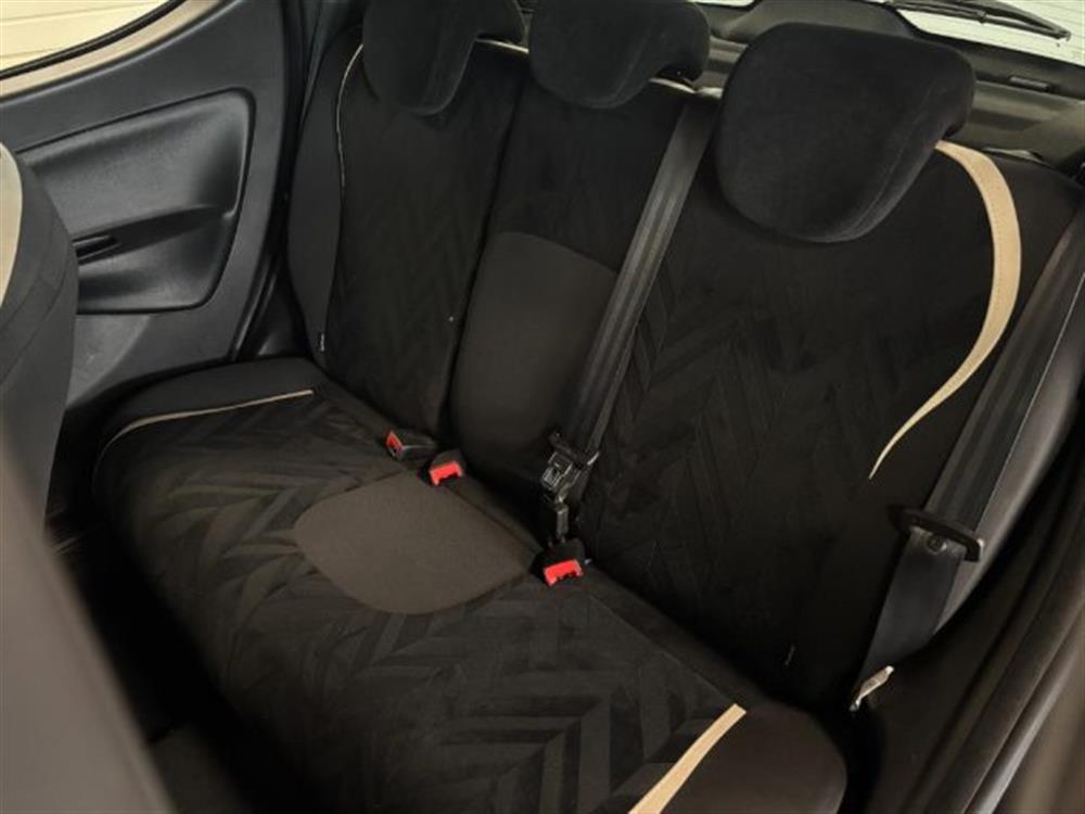 Ypsilon Ypsilon 1.3 Multijet 95 CV G