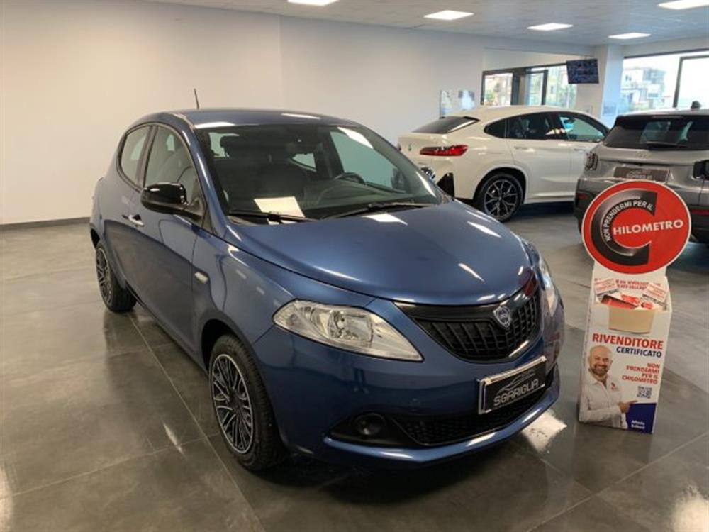Ypsilon Ypsilon 1.0 Benzina Hybrid E