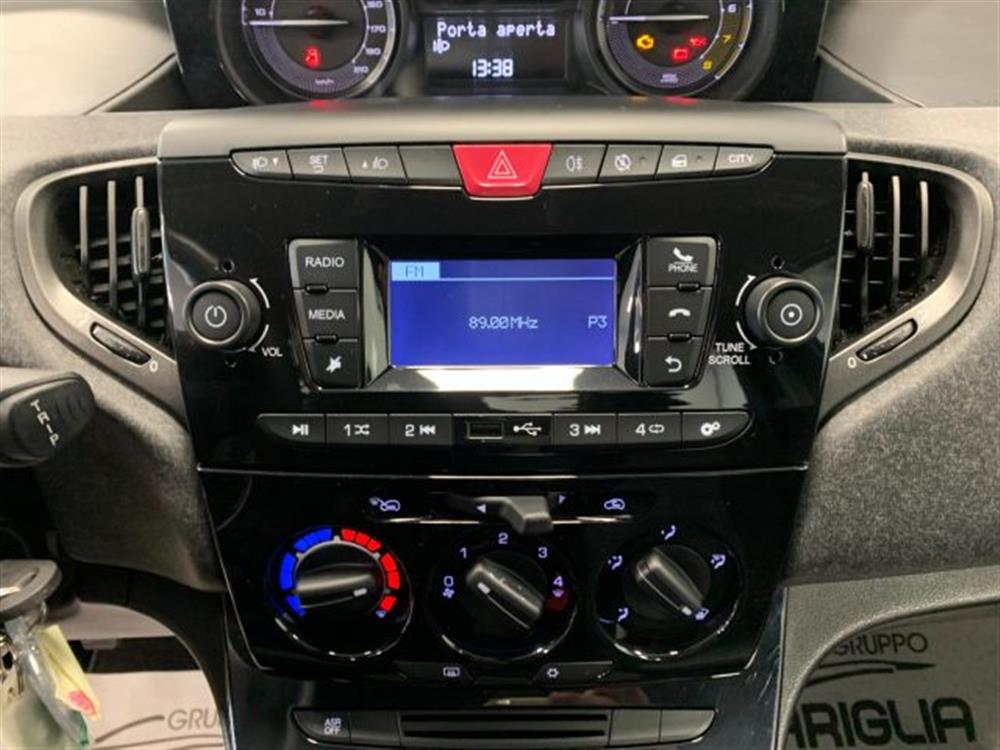 Ypsilon Ypsilon 1.0 Benzina Hybrid E