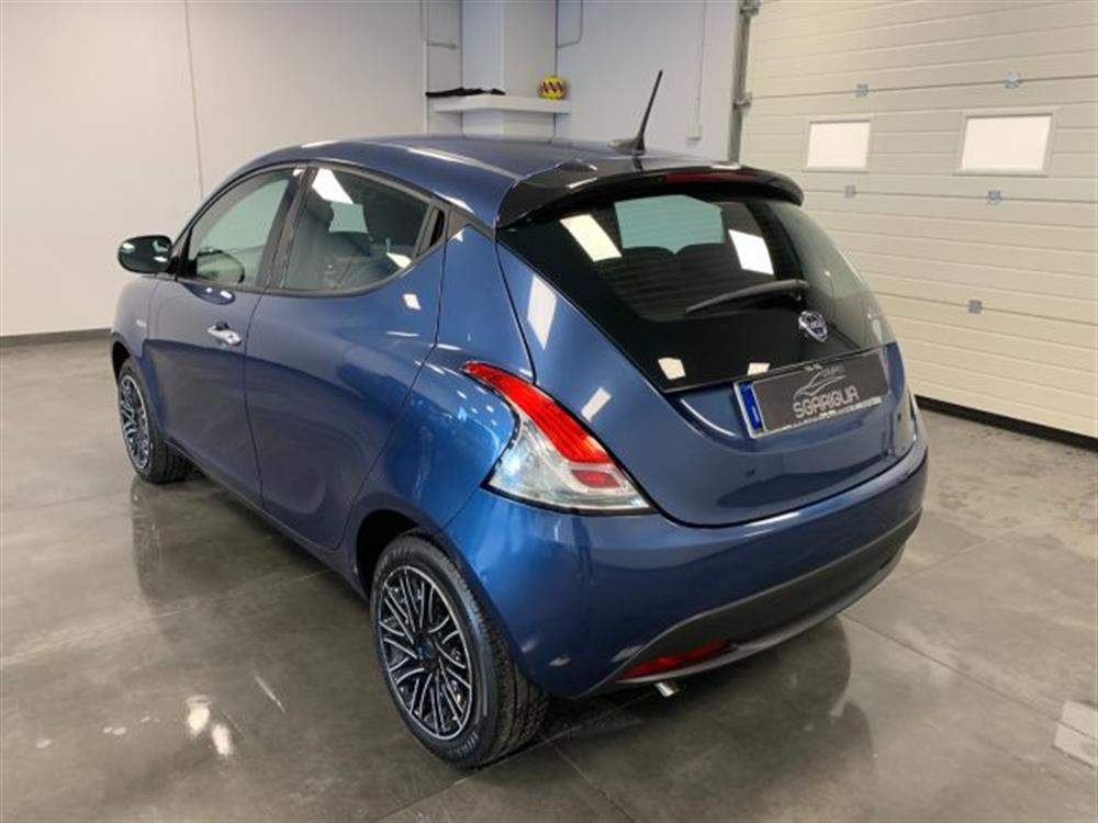 Ypsilon Ypsilon 1.0 Benzina Hybrid E