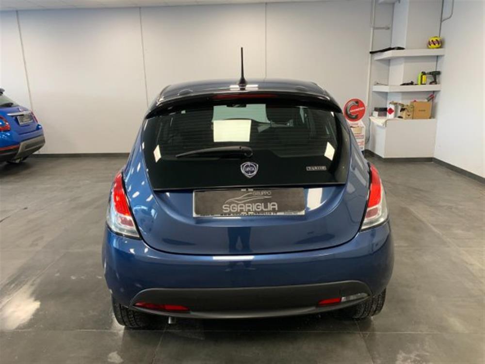 Ypsilon Ypsilon 1.0 Benzina Hybrid E