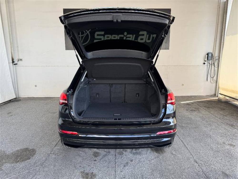 Q3 Q3 35 TDI S tronic S li