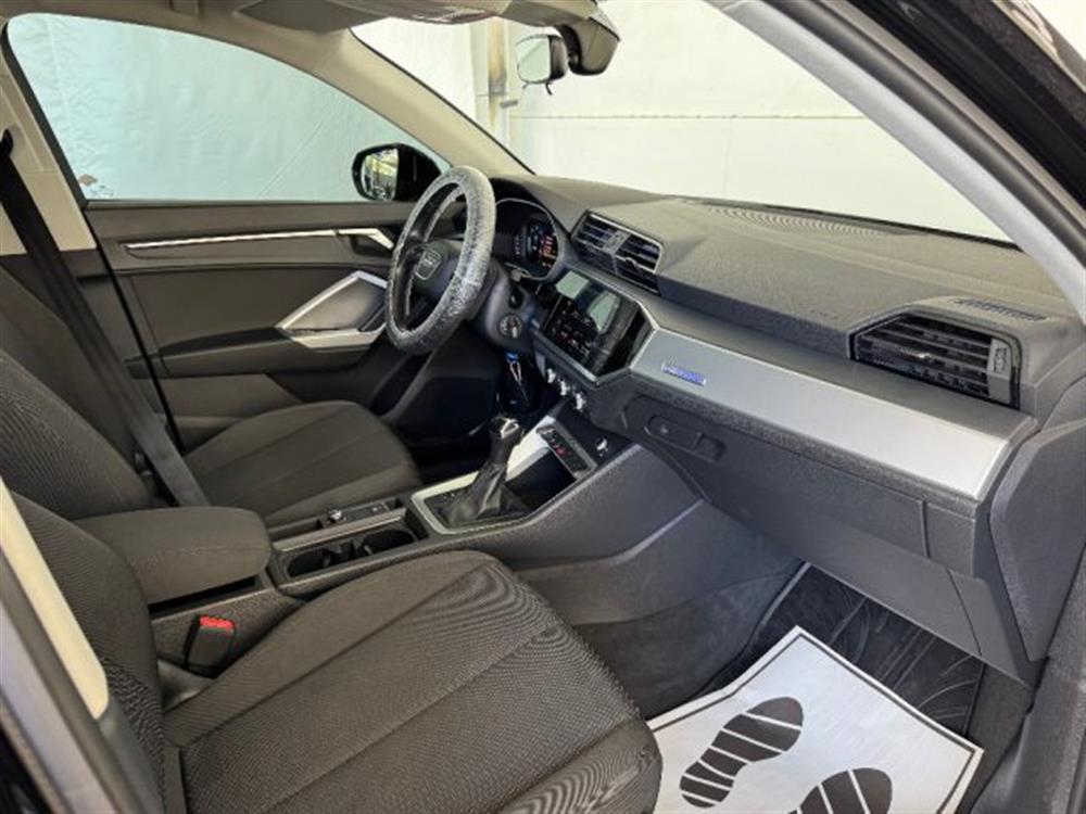 Q3 Q3 35 TDI S tronic S li