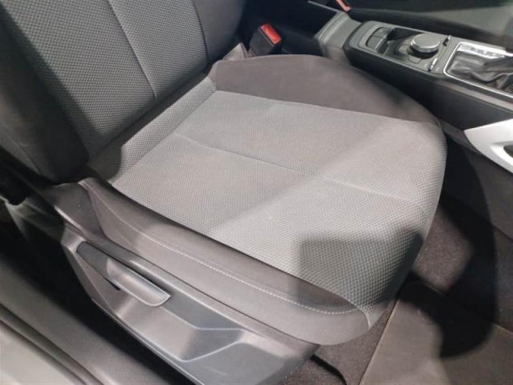 Q2 Q2 1.6 TDI S tronic Des