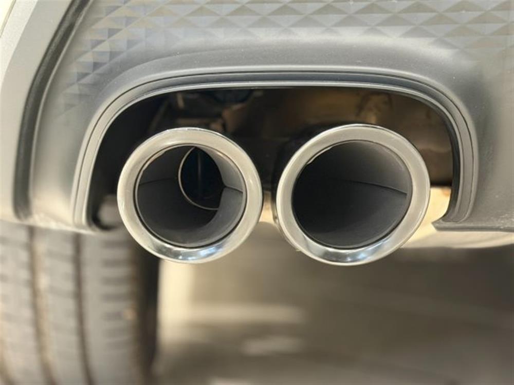 Macan Macan III 2.0 T 265 CV IVA