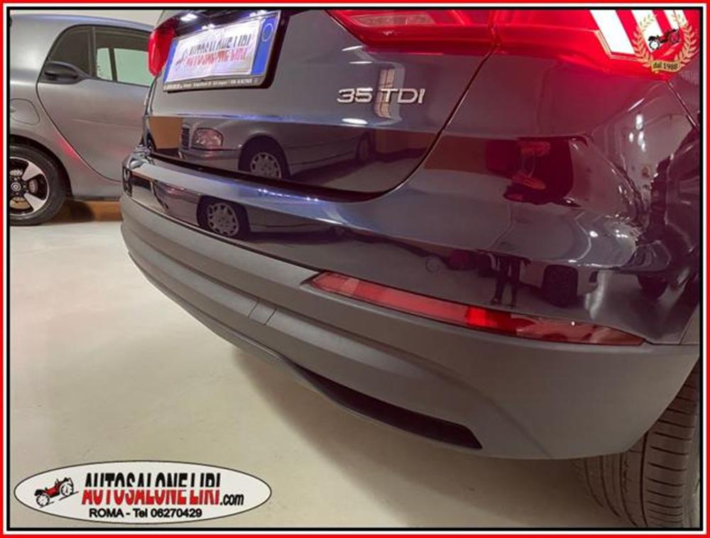Q3 Q3 2.0 TDI 150 CV S tro