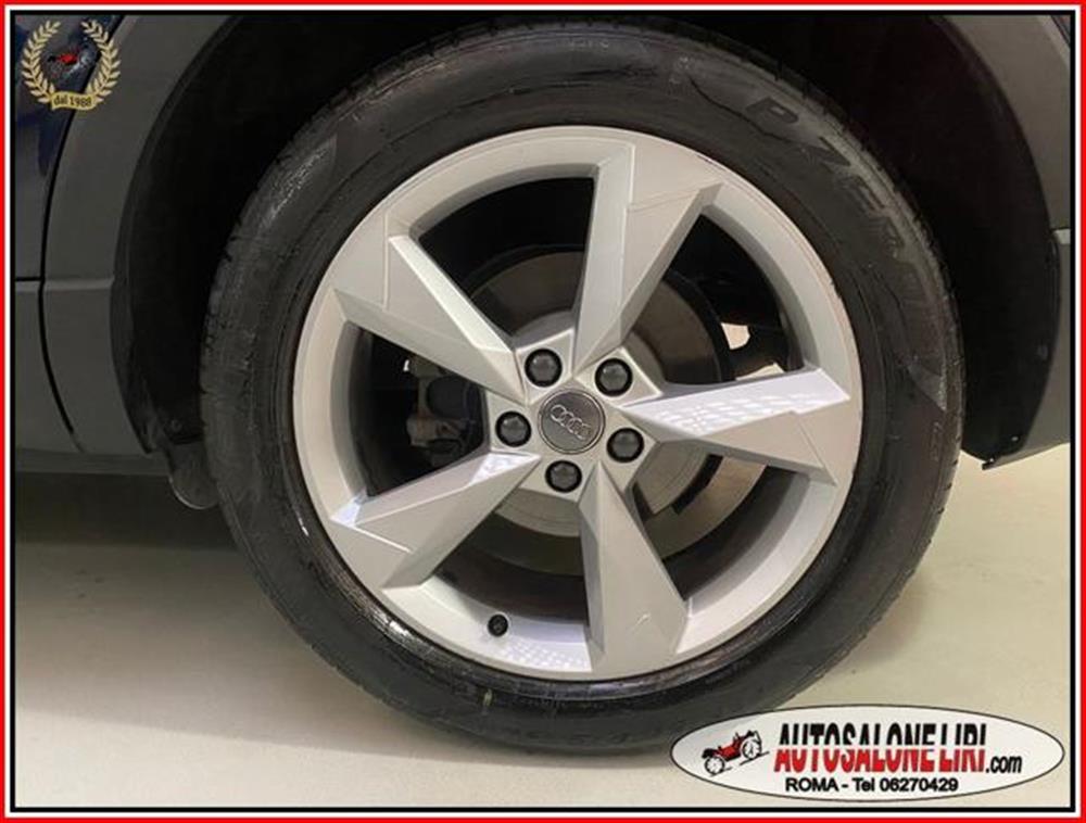 Q3 Q3 2.0 TDI 150 CV S tro