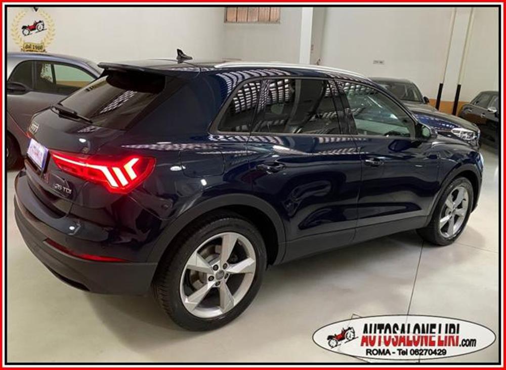 Q3 Q3 2.0 TDI 150 CV S tro