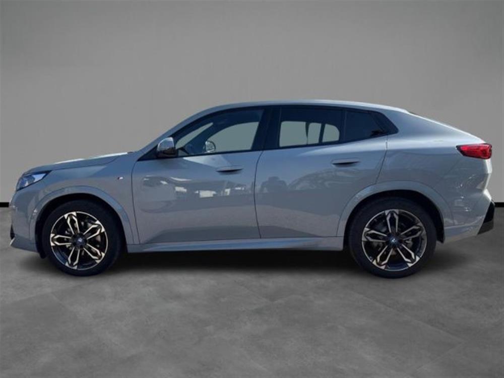 iX2 iX2 eDrive 20 Msport Aut