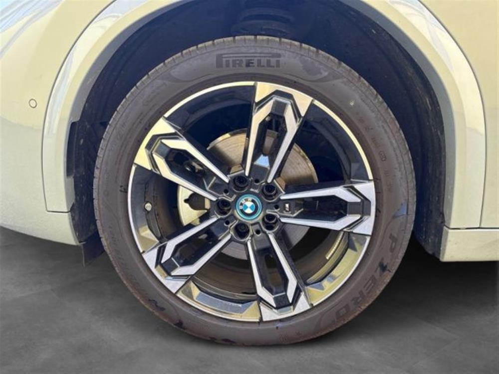 iX2 iX2 eDrive 20 Msport Aut