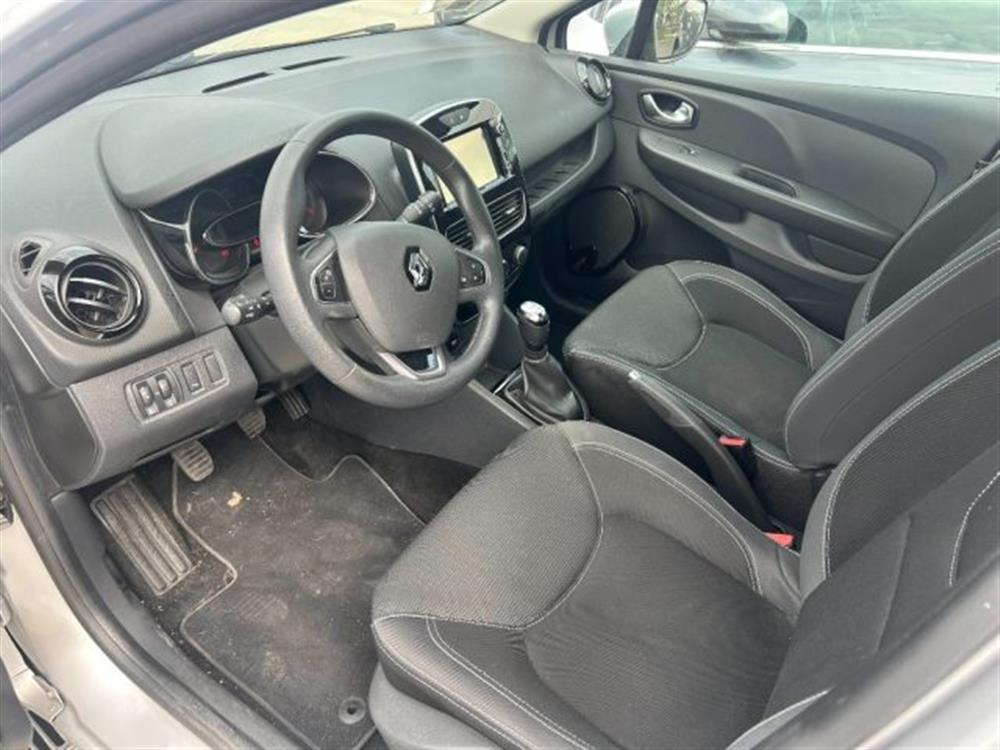 Clio Clio 1.2 75CV 5 porte Int