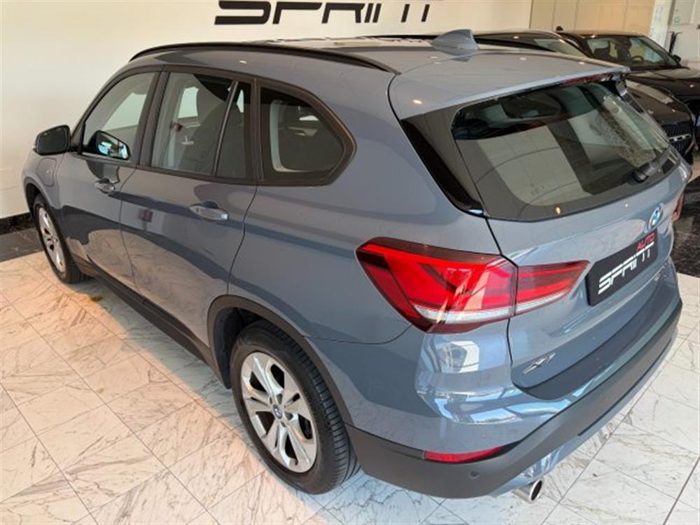 X1 X1 xDrive25e Business A