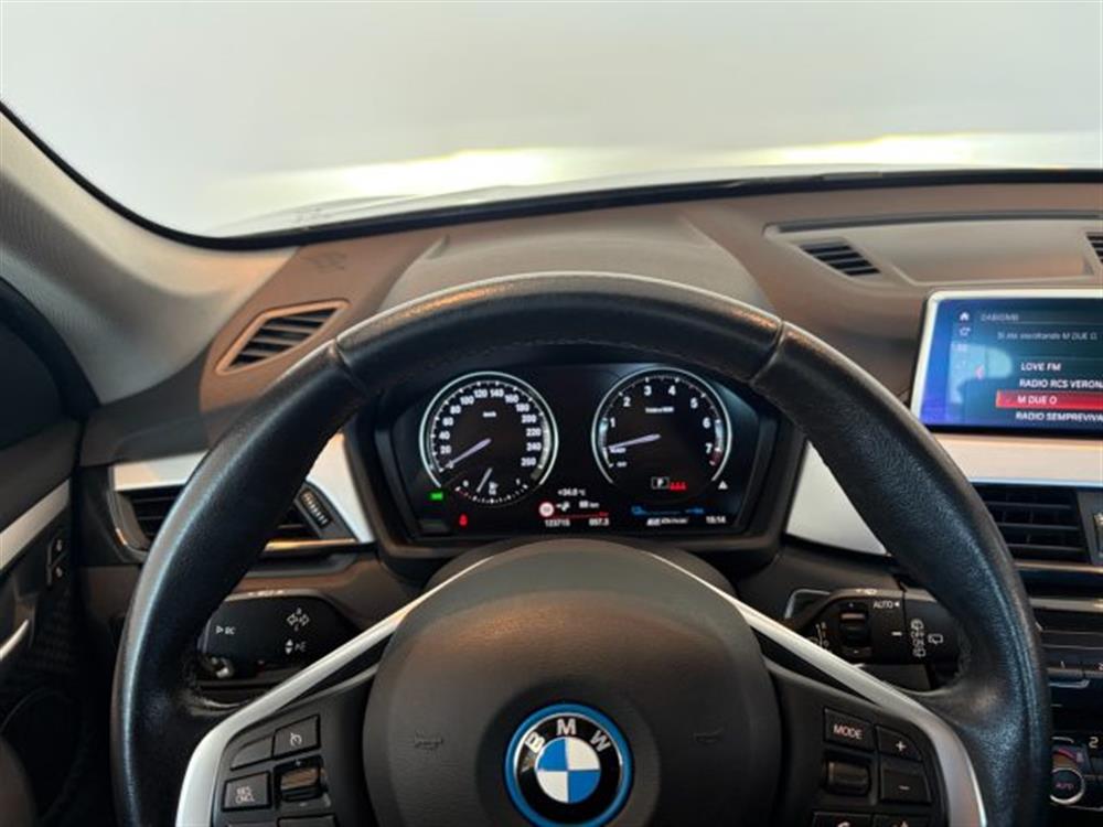 X1 X1 xDrive25e Business A