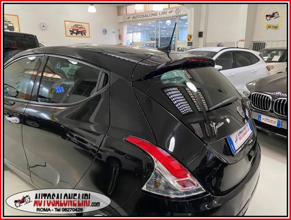 Ypsilon Ypsilon HYBRID 1.0 FireFly 7