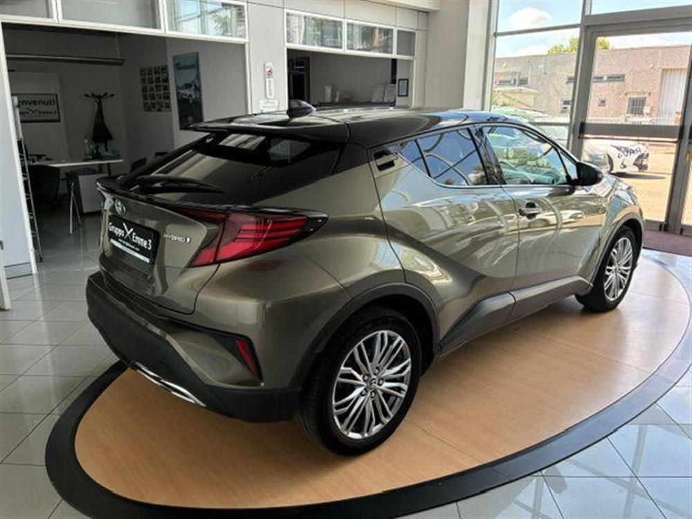 C-HR C-HR 2.0 Hybrid E-CVT Lou