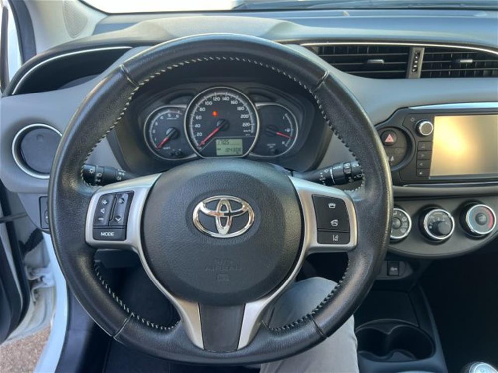 Yaris Yaris 1.4 D-4D 5 porte Lou