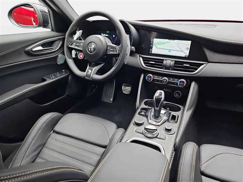 Giulia Giulia 2.9 V6 Bi-Turbo AT8