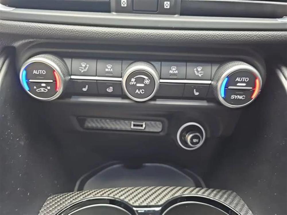 Giulia Giulia 2.9 V6 Bi-Turbo AT8
