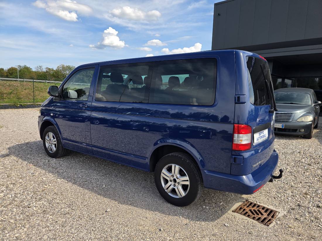 T5 TRANSPORTER T5 TRANSPORTER - 2.0TDI