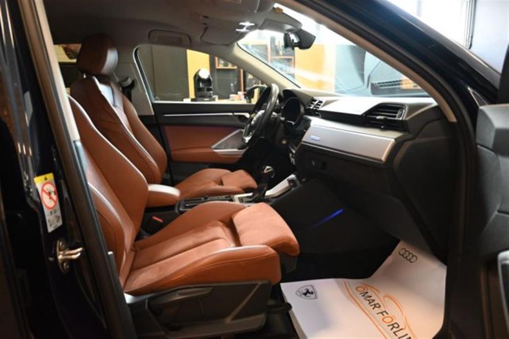 Q3 Q3 SPB 35 TDI S-TR.BUSI