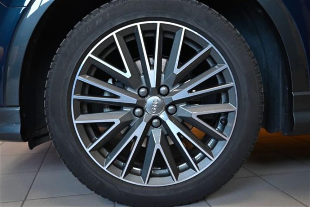 Q3 Q3 SPB 35 TDI S-TR.BUSI