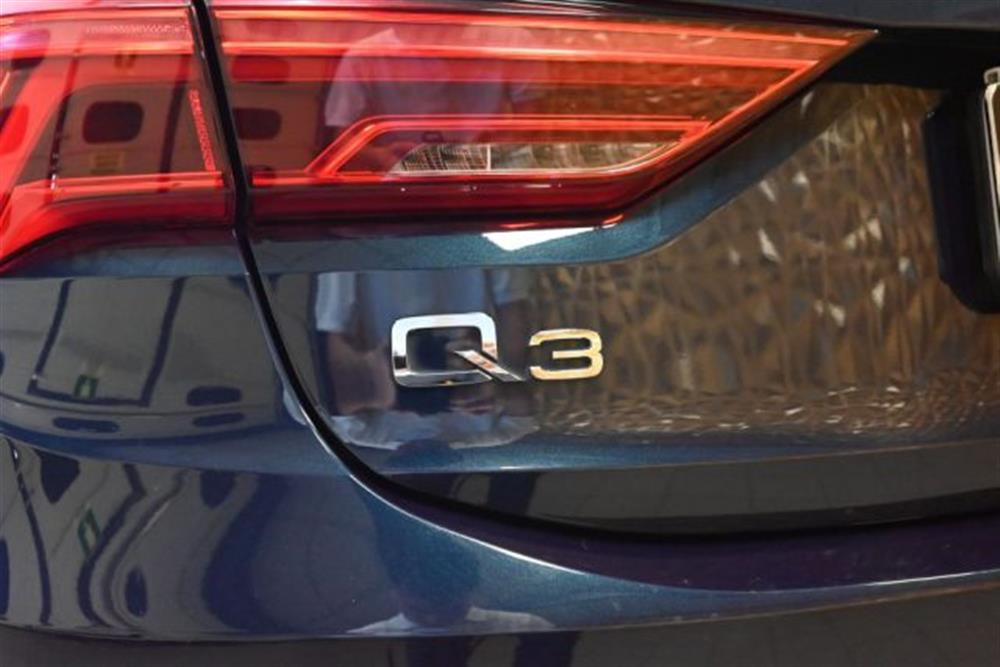 Q3 Q3 SPB 35 TDI S-TR.BUSI