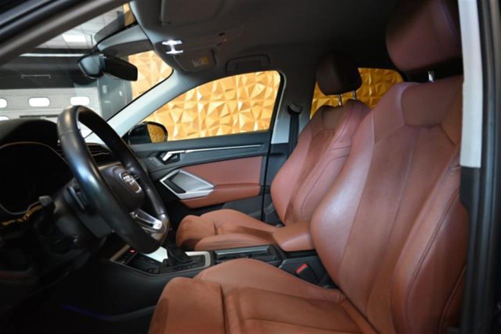 Q3 Q3 SPB 35 TDI S-TR.BUSI