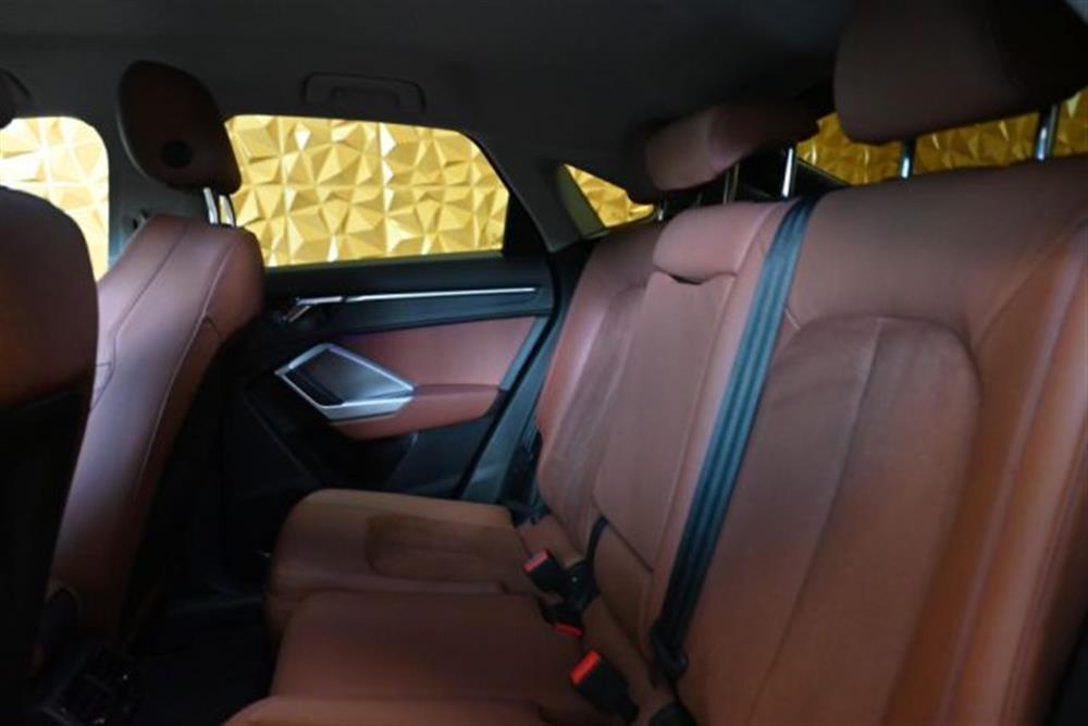 Q3 Q3 SPB 35 TDI S-TR.BUSI