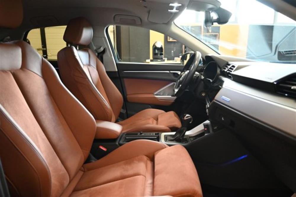 Q3 Q3 SPB 35 TDI S-TR.BUSI