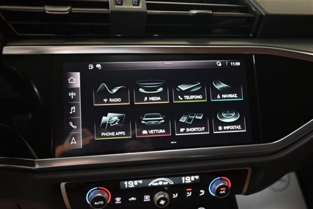 Q3 Q3 SPB 35 TDI S-TR.BUSI