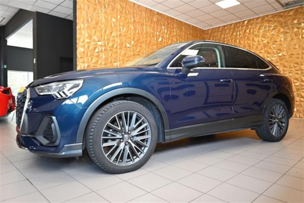Q3 Q3 SPB 35 TDI S-TR.BUSI