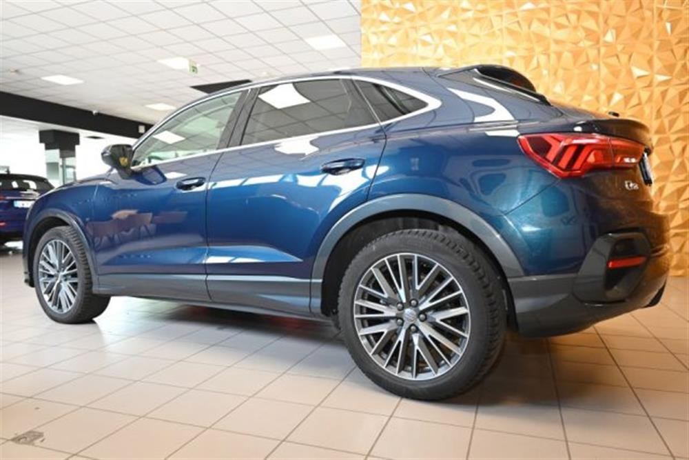 Q3 Q3 SPB 35 TDI S-TR.BUSI