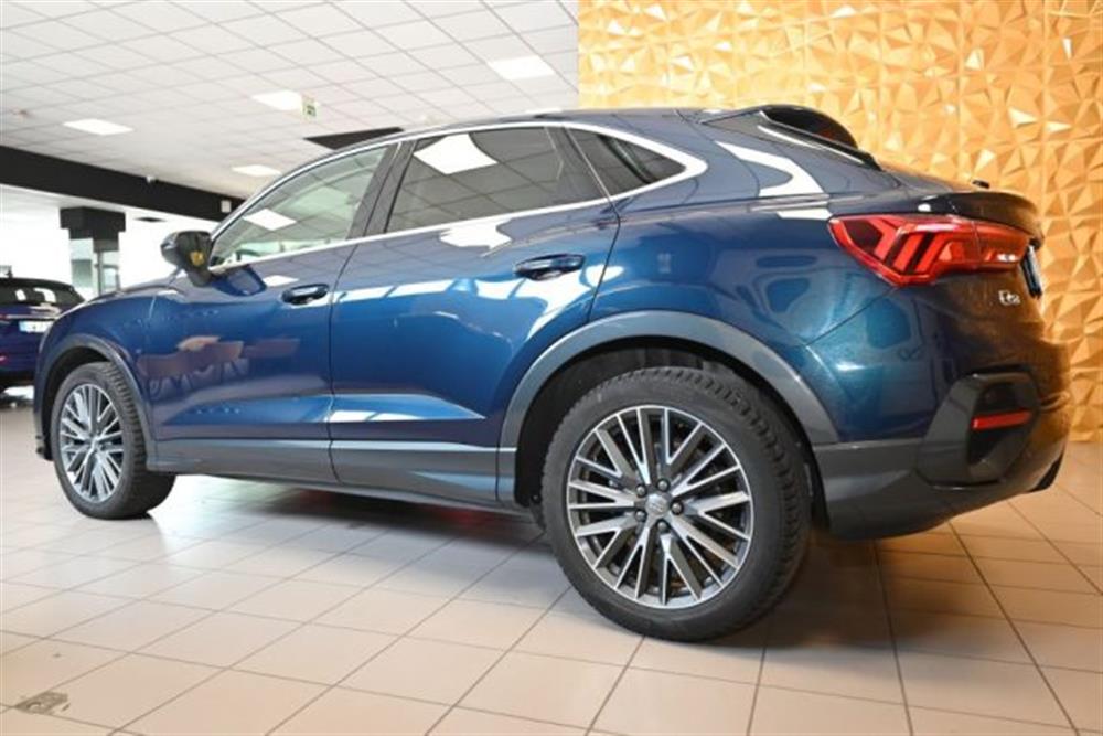 Q3 Q3 SPB 35 TDI S-TR.BUSI