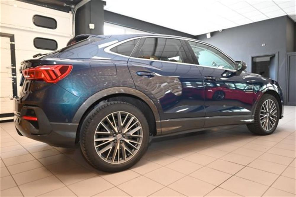 Q3 Q3 SPB 35 TDI S-TR.BUSI