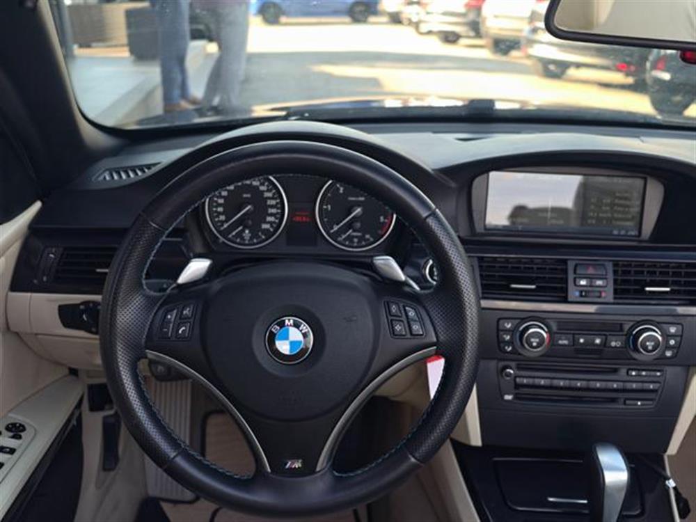 330 330 d AUT. Cabrio Msport