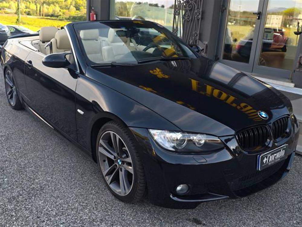 330 330 d AUT. Cabrio Msport