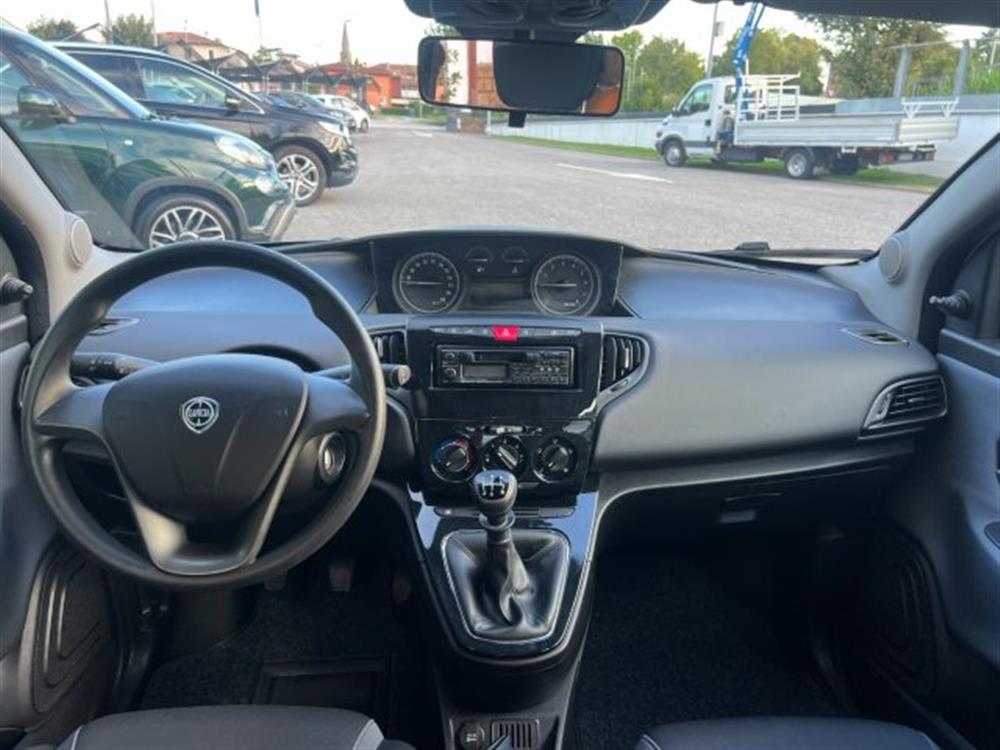 Ypsilon Ypsilon 1.2 69 CV 5 porte Si