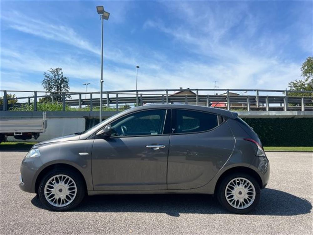 Ypsilon Ypsilon 1.2 69 CV 5 porte Si