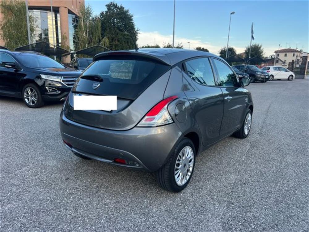Ypsilon Ypsilon 1.2 69 CV 5 porte Si