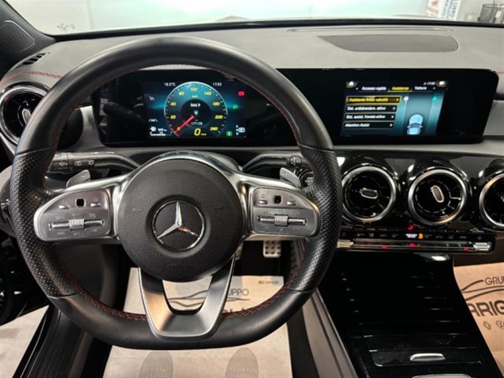 CLA 200 CLA 200 d AMG Premium SW Sho
