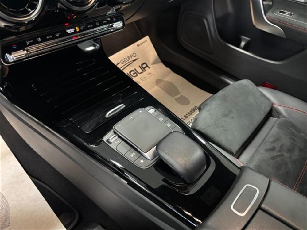 CLA 200 CLA 200 d AMG Premium SW Sho