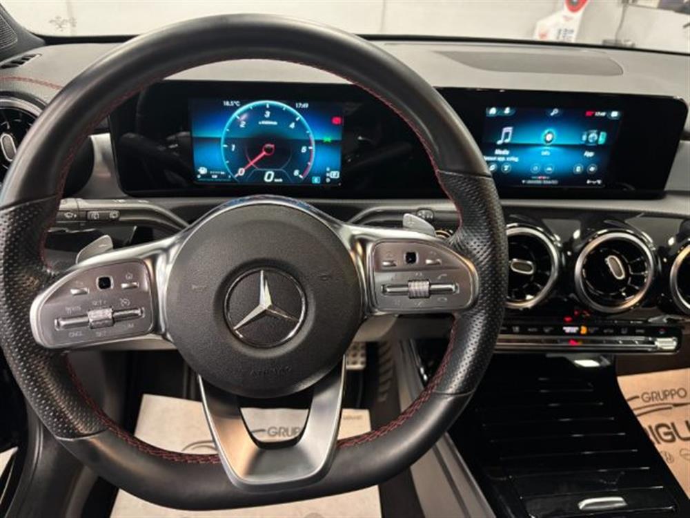 CLA 200 CLA 200 d AMG Premium SW Sho