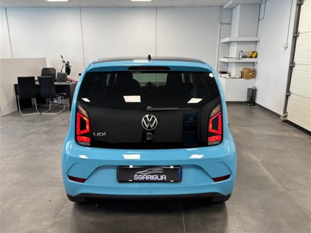 up! up! 1.0 Benzina EVO colo