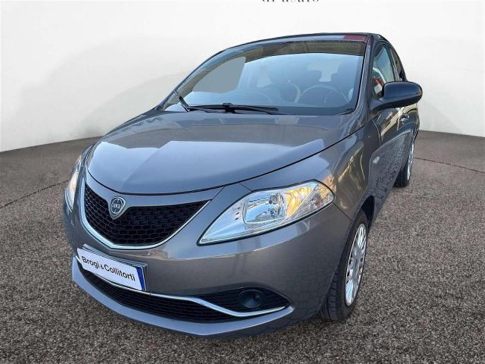 Ypsilon Ypsilon III 2015 5 Porte 1.2