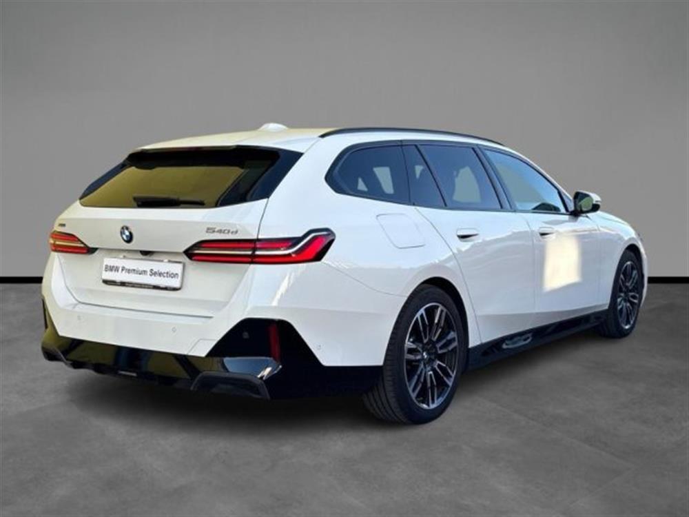 540 540 d 48V xDrive Touring