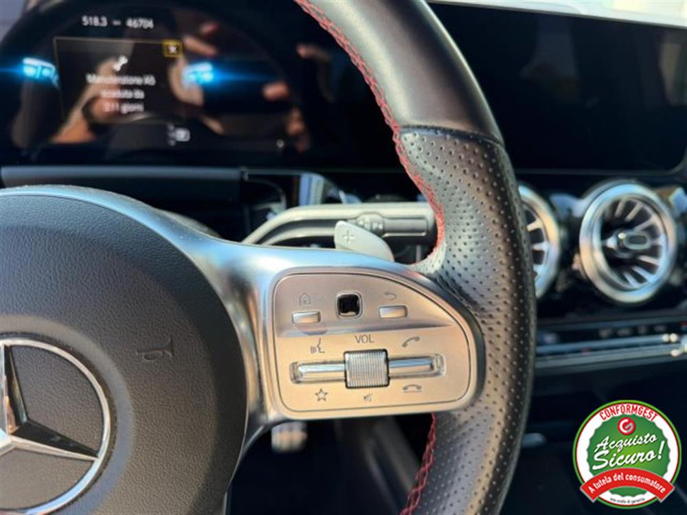 GLA 180 GLA 180 d Automatic Premium