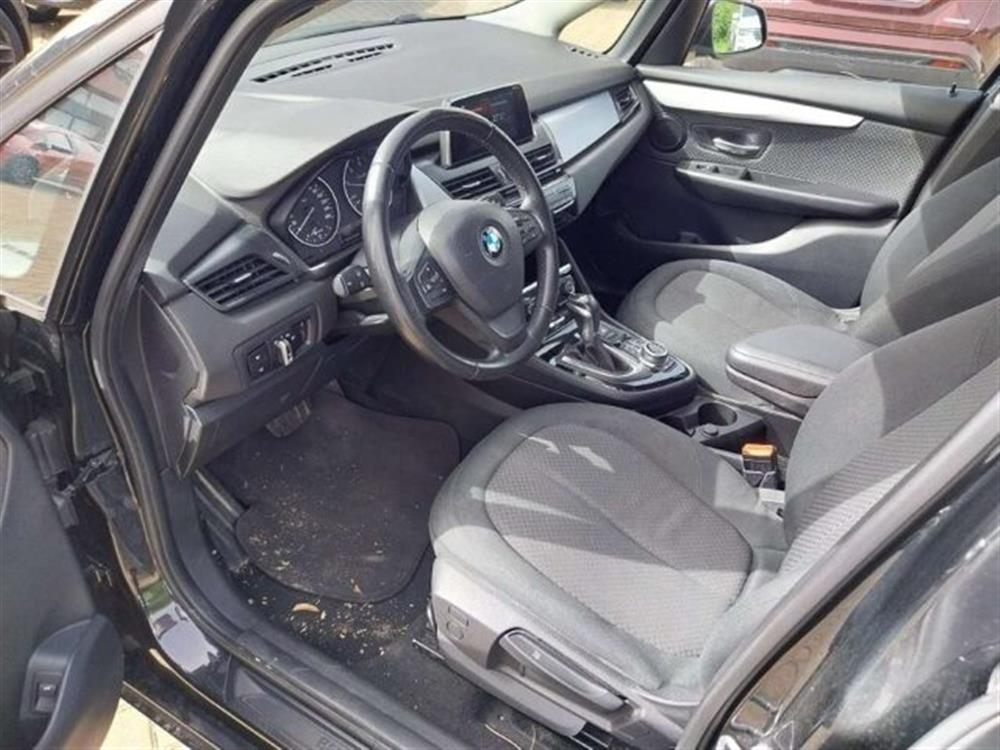 218 218 Serie 2 F45 2014 Act