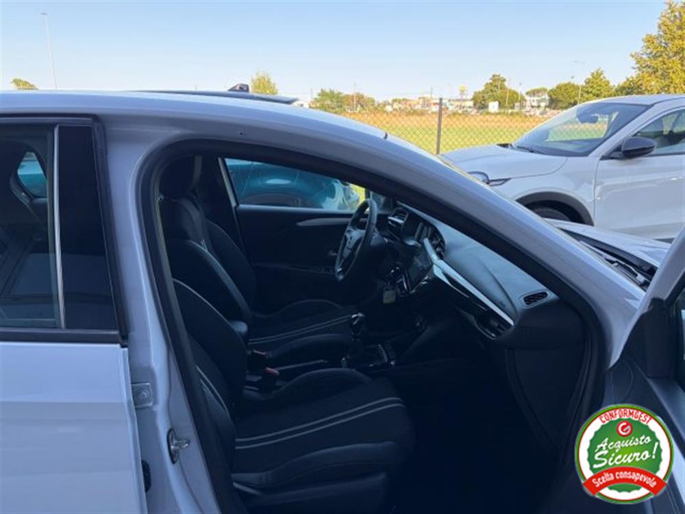 Corsa Corsa 1.2 GS MY 25 ANCHE N