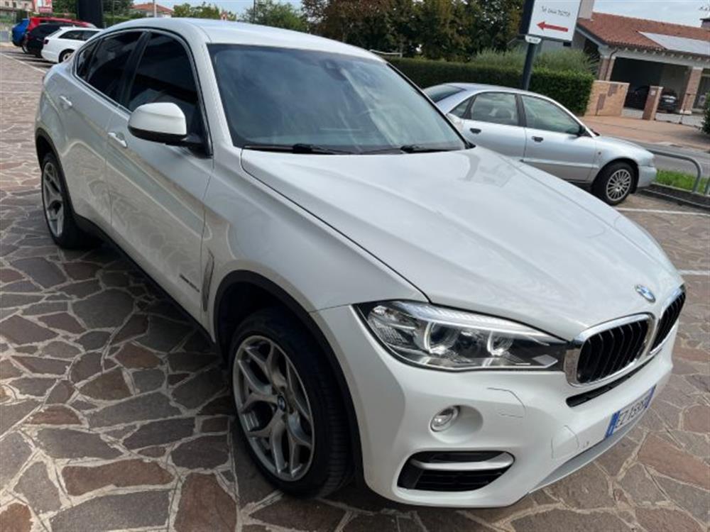 X6 X6 xDrive30d 258cv Moto